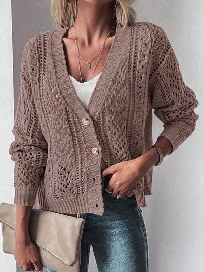 Stickad Kofta med Spetsmönster