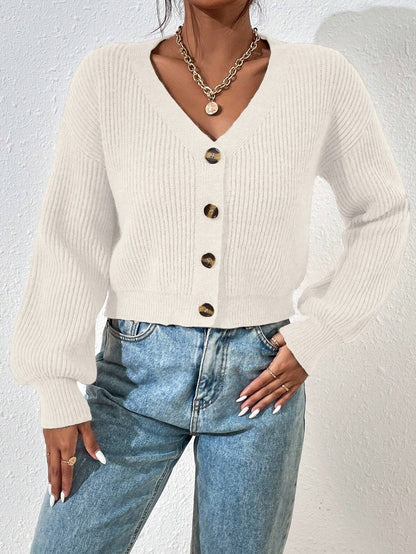 Stickad Vit Kofta med Knappar